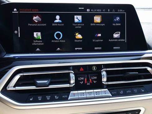 Used 2023 BMW X5 xDrive40i w/ Executive Package image 15