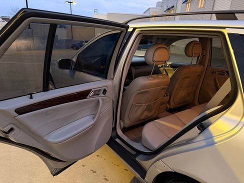 Used 2002 Mercedes-Benz C 320 Wagon image 15