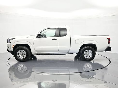 Used 2024 Nissan Frontier S w/ Technology Package AWD/4WD image 8