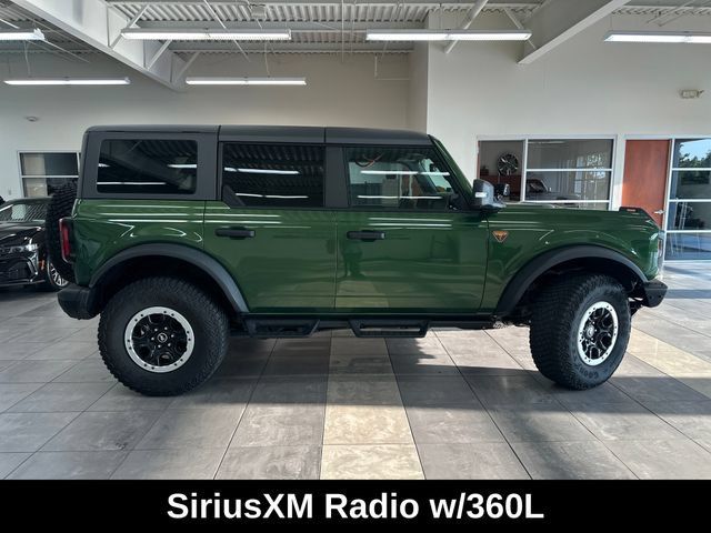 Used 2024 Ford Bronco Badlands AWD/4WD image 9