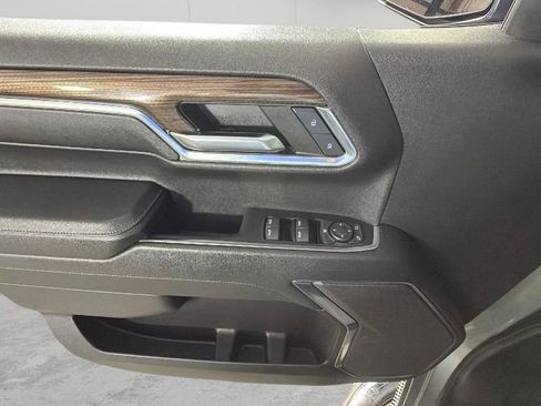 Used 2024 Chevrolet Silverado 1500 LT RWD image 25