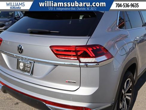 Used 2021 Volkswagen Atlas Cross Sport SEL Premium AWD/4WD image 12