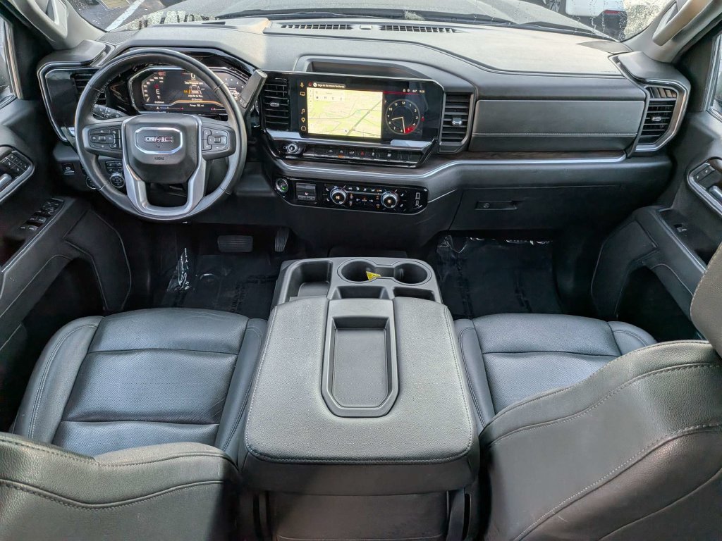 Used 2025 GMC Sierra 1500 SLT AWD/4WD image 15