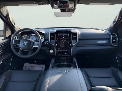 Used 2025 RAM 1500 Laramie image 15