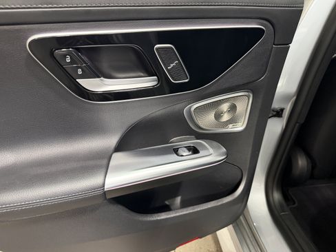 Used 2023 Mercedes-Benz C 300 Sedan image 22