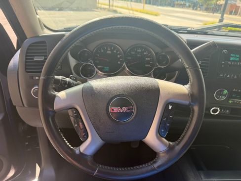 Used 2007 GMC Sierra 1500 SLE w/ SLE2 Preferred Package RWD image 24