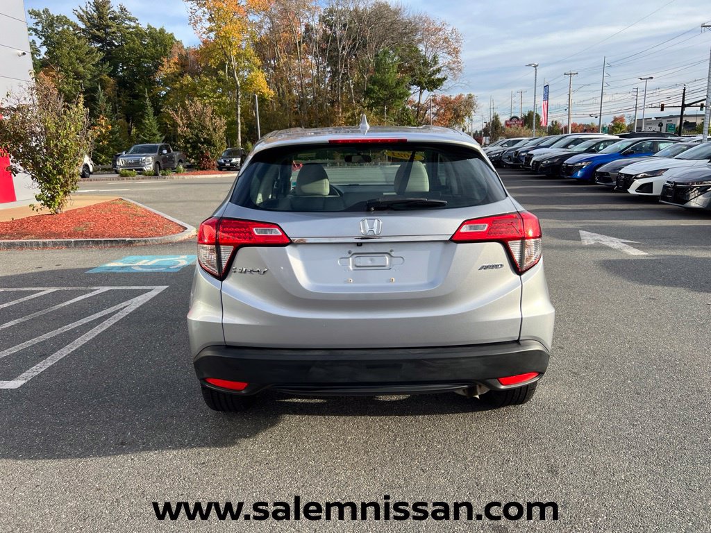 Used 2021 Honda HR-V LX image 6