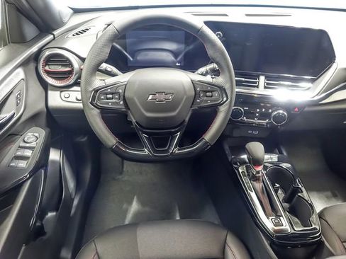 New 2026 Chevrolet Trax RS FWD image 12