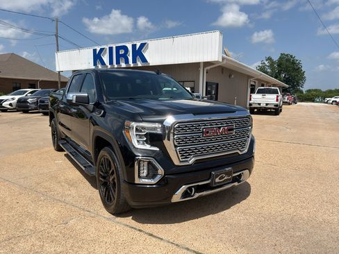 Used 2021 GMC Sierra 1500 Denali w/ Driver Alert Package II AWD/4WD image 7