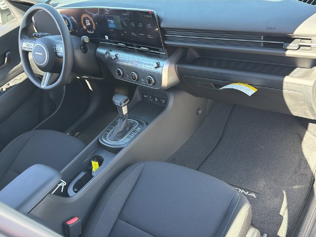 Used 2027 Hyundai Kona SE FWD image 34