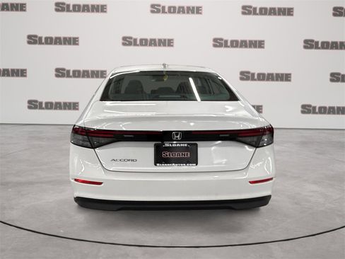 Used 2023 Honda Accord LX image 4