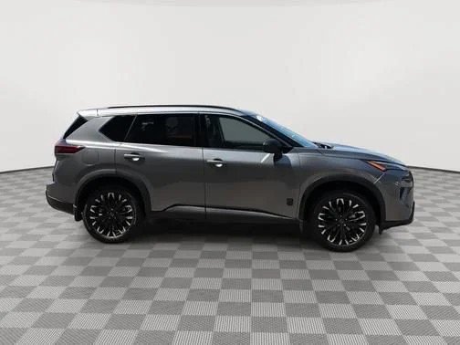 Certified 2026 Nissan Rogue Dark Armor AWD/4WD image 2