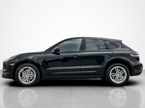 Used 2023 Porsche Macan AWD/4WD image 2