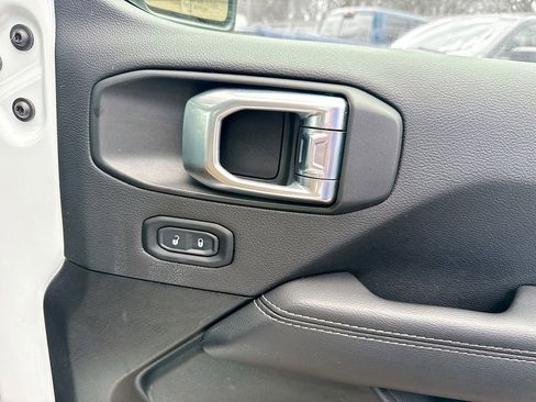 Used 2021 Jeep Wrangler Unlimited Rubicon 4xe w/ Cold Weather Group image 34