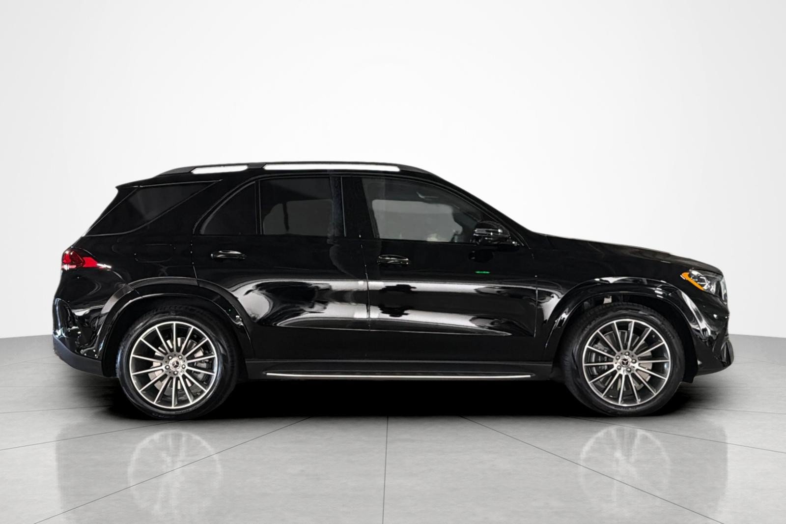 New 2027 Mercedes-Benz GLE 450 4MATIC image 6