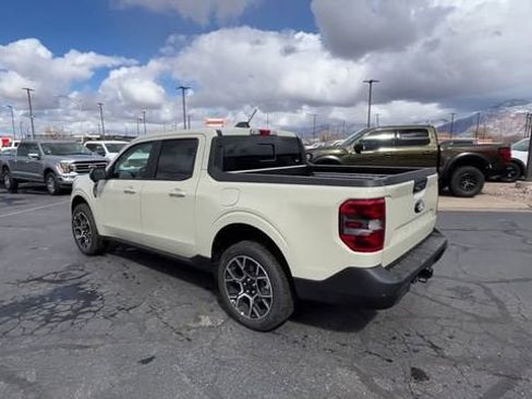 Used 2025 Ford Maverick Lariat AWD/4WD image 5