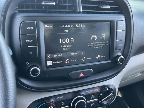 Certified 2025 Kia Soul LX FWD image 28