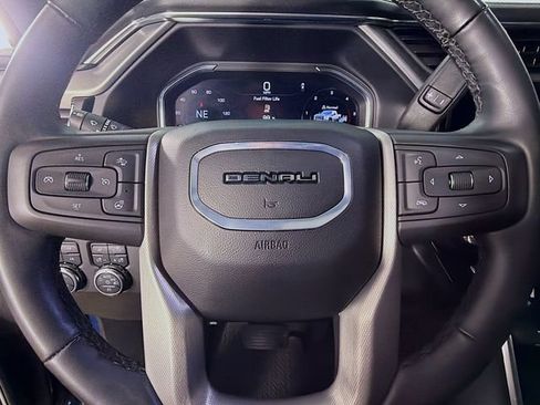 Used 2024 GMC Sierra 2500 Denali w/ Denali Reserve Package AWD/4WD image 13