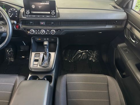 Used 2025 Honda CR-V Sport image 33