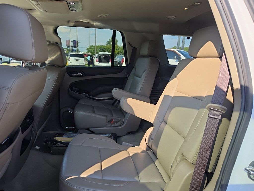 Used 2017 Chevrolet Tahoe LT AWD/4WD image 5