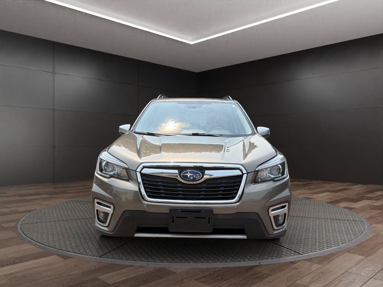 Used 2020 Subaru Forester Touring AWD/4WD image 3