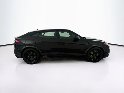 Used 2024 Lamborghini Urus Performante AWD/4WD image 4