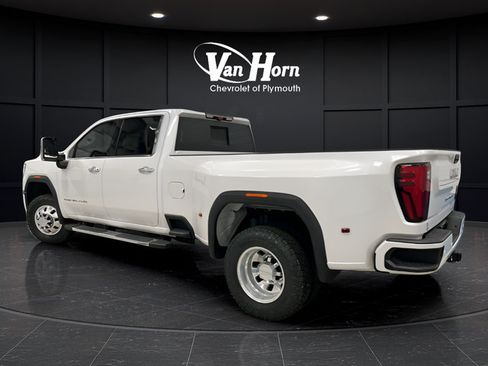 Used 2024 GMC Sierra 3500 Denali w/ Denali Reserve Package AWD/4WD image 5