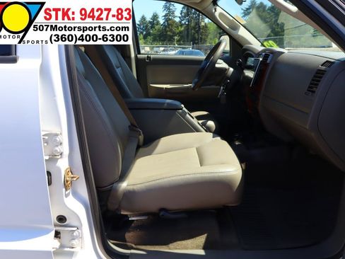 Used 2005 Dodge Dakota SLT w/ Trailer Tow Group AWD/4WD image 19