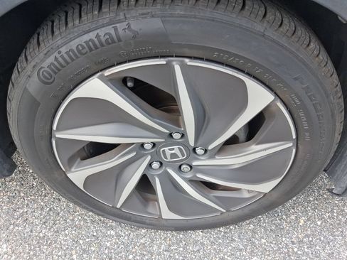 Used 2019 Honda Insight Touring image 16