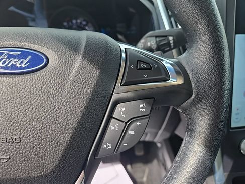 Used 2022 Ford Edge Titanium w/ Class II Trailer Tow Package AWD/4WD image 23