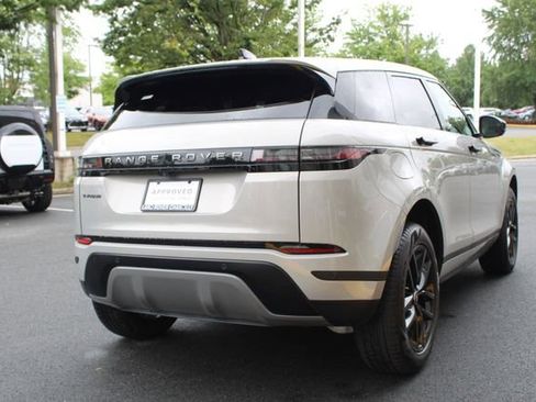 Used 2025 Land Rover Range Rover Evoque S image 2