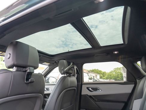 New 2026 Land Rover Range Rover Velar Dynamic SE image 21