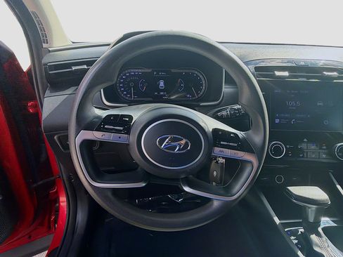 Used 2022 Hyundai Tucson SE FWD image 8