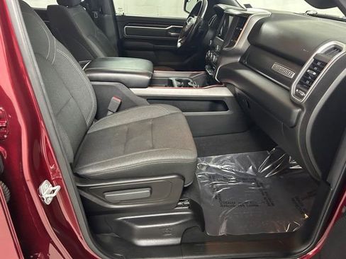 Used 2019 RAM 1500 Big Horn AWD/4WD image 12