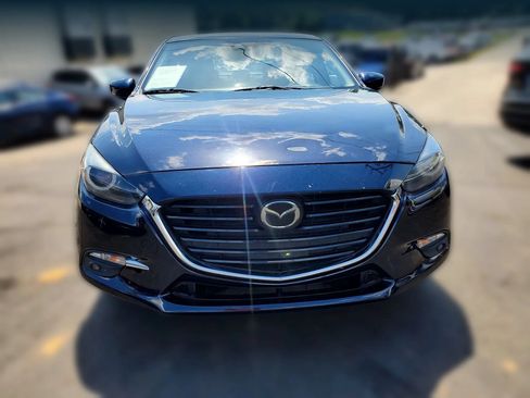 Used 2017 MAZDA MAZDA3 Grand Touring w/ Premium Equipment Package FWD image 23