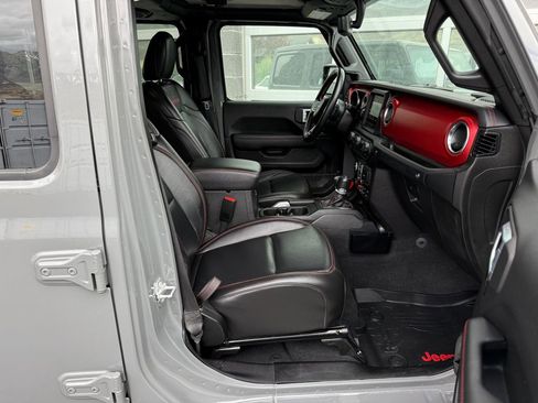 Used 2021 Jeep Wrangler Unlimited Rubicon AWD/4WD image 19