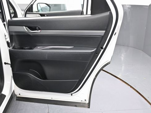 Used 2021 Hyundai Palisade SE image 35