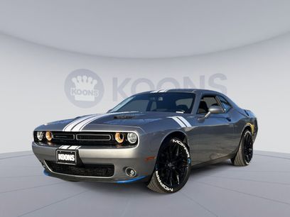 Used 2018 Dodge Challenger SXT