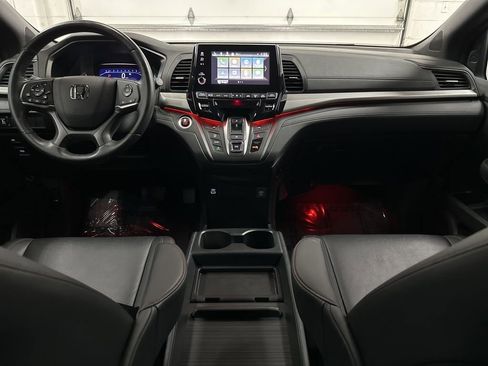 Used 2023 Honda Odyssey Sport image 22