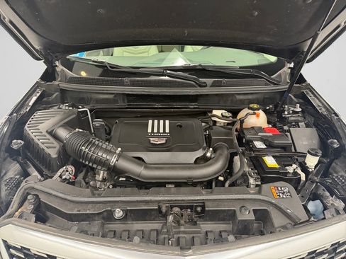 Certified 2022 Cadillac XT5 Premium Luxury image 5