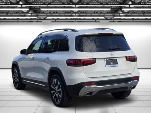 Used 2021 Mercedes-Benz GLB 250 image 7