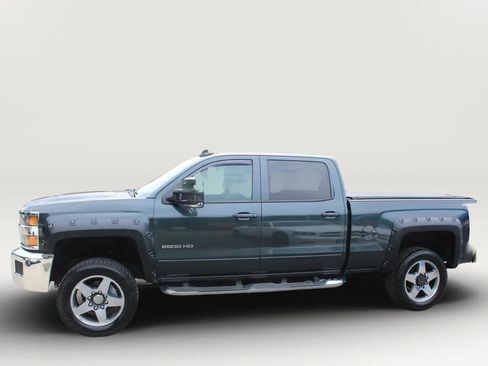 Used 2017 Chevrolet Silverado 2500 LT w/ All Star Edition AWD/4WD image 5