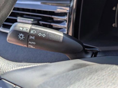 Used 2025 Toyota Camry LE image 15