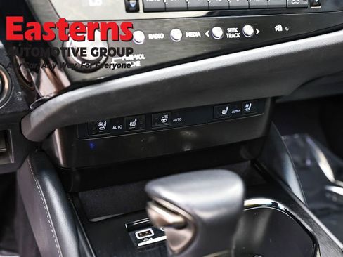 Used 2024 Lexus ES 250 w/ Premium Package AWD/4WD image 21