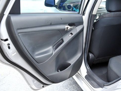 Used 2012 Toyota Matrix S w/ S Sport Pkg AWD/4WD image 10