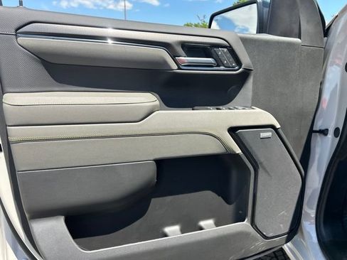 New 2026 Chevrolet Silverado 1500 ZR2 w/ LPO, Dark Essentials Package AWD/4WD image 10