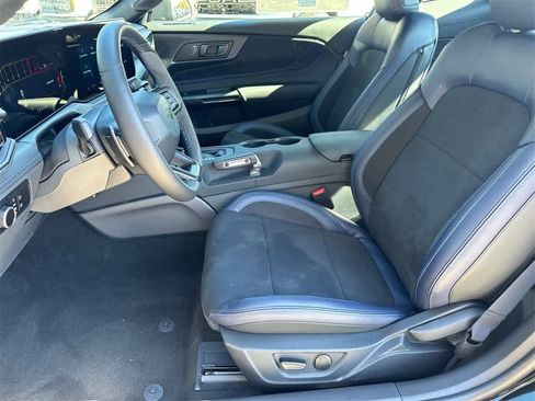 New 2025 Ford Mustang Dark Horse image 10