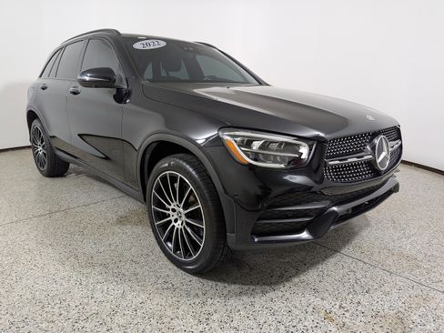 Used 2022 Mercedes-Benz GLC 300 4MATIC image 1