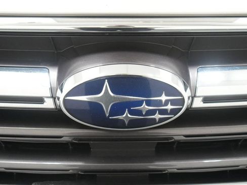 Used 2019 Subaru Outback 2.5i Premium AWD/4WD image 11