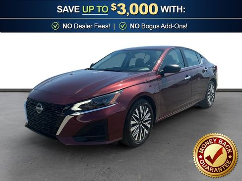 Used 2025 Nissan Altima 2.5 SV FWD image 1